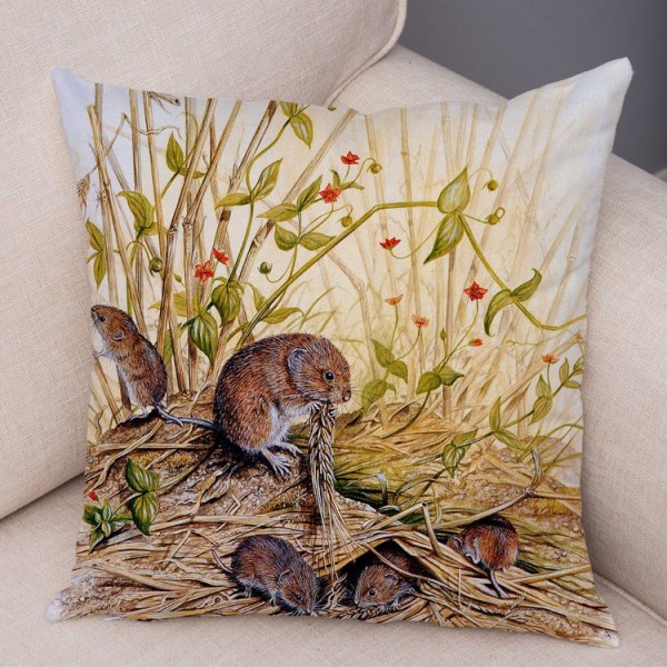 Mouse - Linen Pillowcase UK