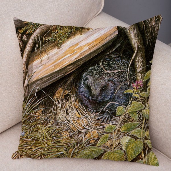Hedgehog - Linen Pillowcase UK