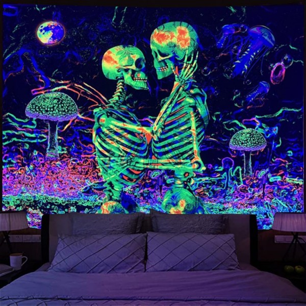 Skull - UV Reactive Tapestry with Wall Hanging Accessories UK