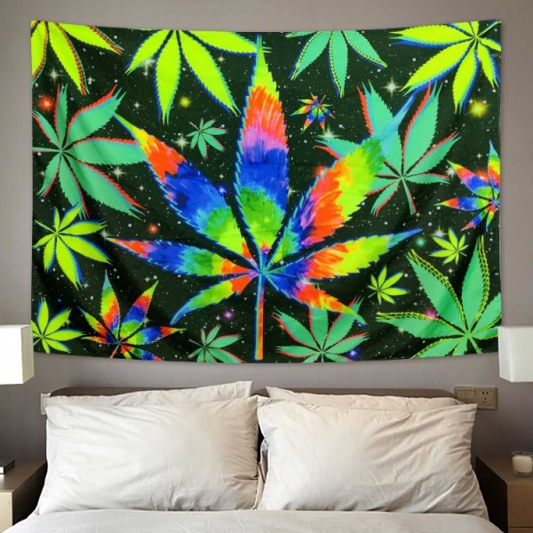 Weed - UV Reactive Tapestry with Wall Hanging Accessories UK