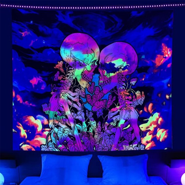 Skull - UV Reactive Tapestry with Wall Hanging Accessories UK