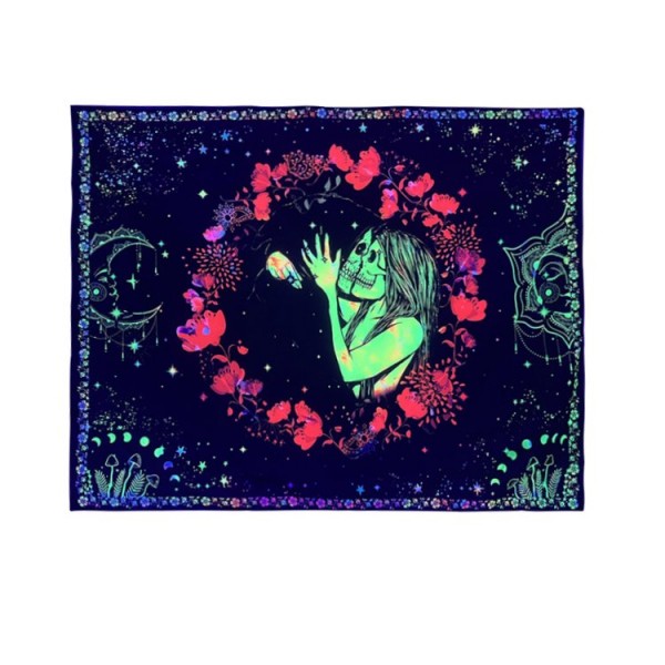 Skull - UV Reactive Tapestry with Wall Hanging Accessories UK