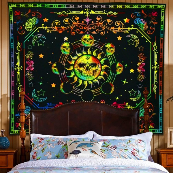 Skull&Sun - UV Reactive Tapestry with Wall Hanging Accessories UK