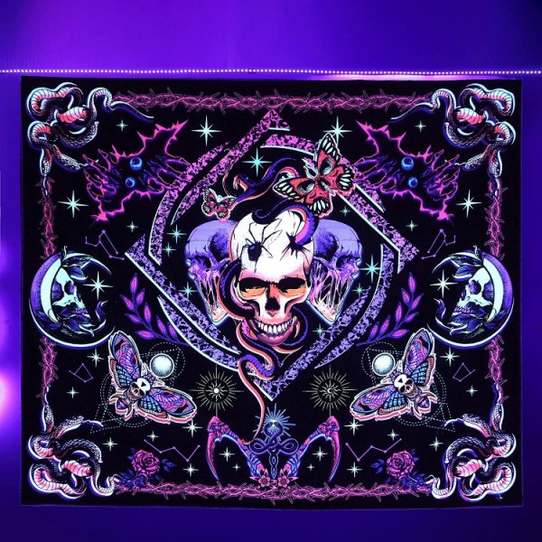 Skull - UV Reactive Tapestry with Wall Hanging Accessories UK