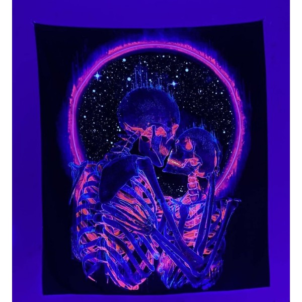 Skull - UV Reactive Tapestry with Wall Hanging Accessories UK